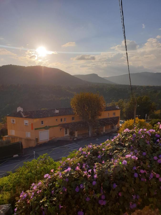 Hotel Au Relais Provencal Bagnols-en-Forêt Exterior foto